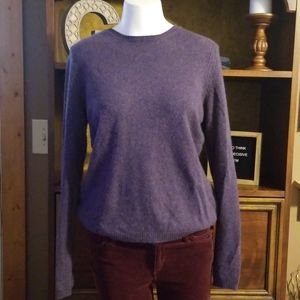 🛍Valerie Stevens cashmere sweater